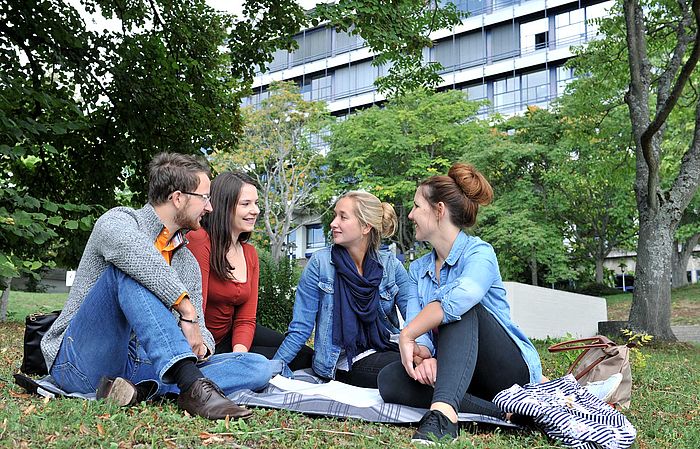 Fakultät Soziale Arbeit Bildung und Pflege Hochschule Esslingen