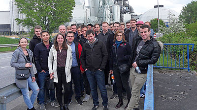 Gruppenbild der Studierenden des Maschinenbaus