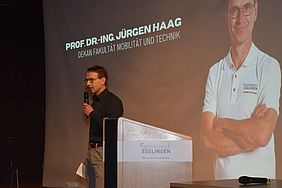 Redner beim Rollout der Hochschule Esslingen